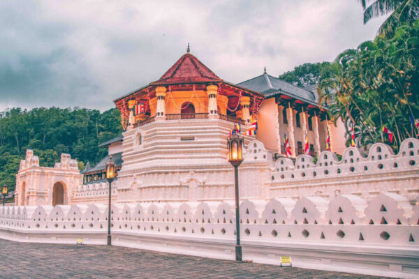 Sri Lanka Round Tour (6 Days / 5 Nights)